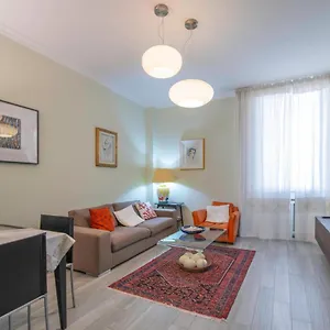  Apartamento Comfy-cozy 2 Bedroom-via Boscovich Italia